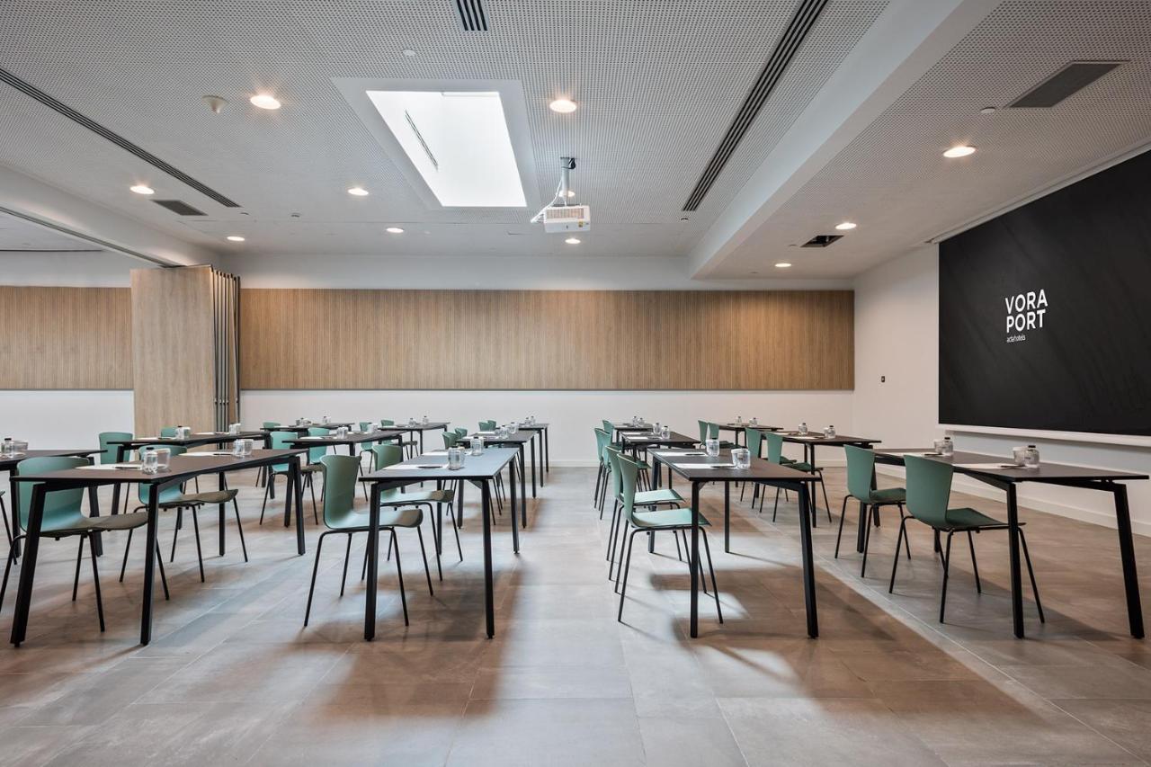 Acta Voraport Hotel 3*